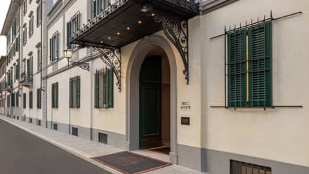 Anglo American Hotel Florence Entrance